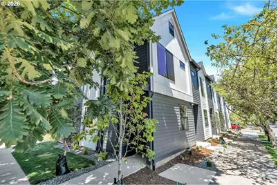 2381 SE 45th Ave, Portland, OR 97215 - Photo 3