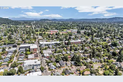 2381 SE 45th Ave, Portland, OR 97215 - Photo 29