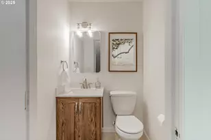 2327 SE Lee Ln, Portland, OR 97233 - Photo 15