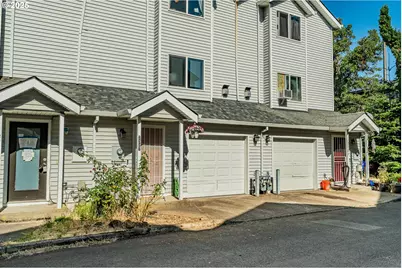 2327 SE Lee Ln, Portland, OR 97233 - Photo 3