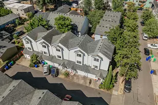 2327 SE Lee Ln, Portland, OR 97233 - Photo 27