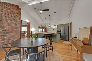 6820 SW Dover St, Portland, OR 97225 - Photo 9