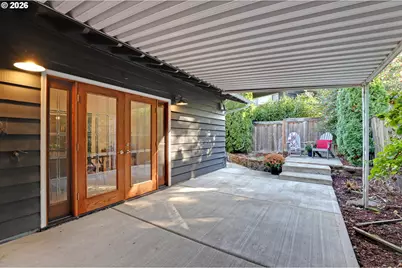 6820 SW Dover St, Portland, OR 97225 - Photo 21