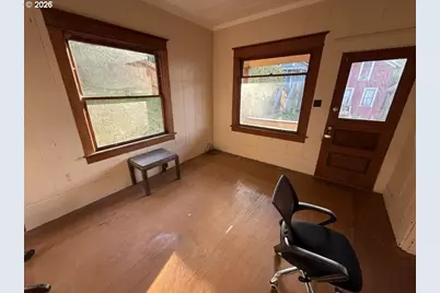 152 Washington St, Astoria, OR 97103 - Photo 23