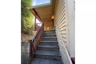 152 Washington St, Astoria, OR 97103 - Photo 39