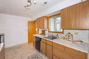 204 NE 97th Ave, Vancouver, WA 98664 - Photo 11