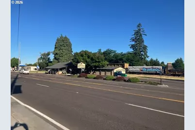 334 SE 1st Ave, Canby, OR 97013 - Photo 3