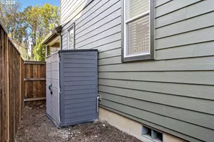 18246 SW Silvertip St, Beaverton, OR 97007 - Photo 41