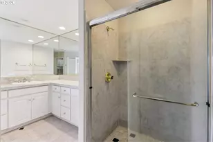 16765 SW Blackberry Ln, Beaverton, OR 97007 - Photo 33
