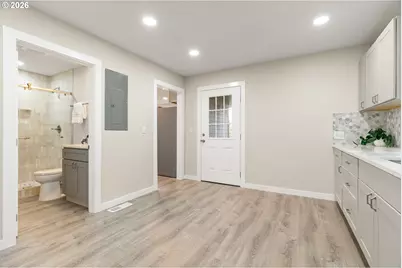 55 SW Lovhar Dr, Gresham, OR 97080 - Photo 25