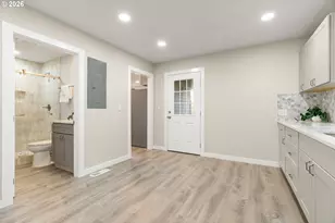 55 SW Lovhar Dr, Gresham, OR 97080 - Photo 25