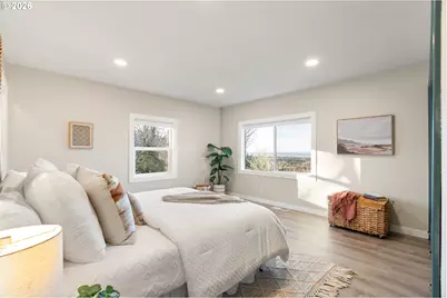 55 SW Lovhar Dr, Gresham, OR 97080 - Photo 27