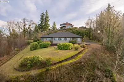 55 SW Lovhar Dr, Gresham, OR 97080 - Photo 1