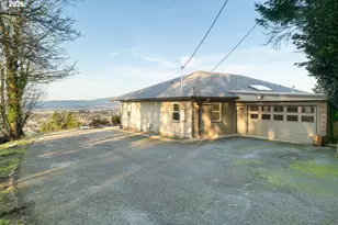 55 SW Lovhar Dr, Gresham, OR 97080 - Photo 41