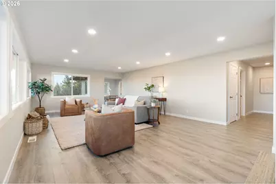 55 SW Lovhar Dr, Gresham, OR 97080 - Photo 13