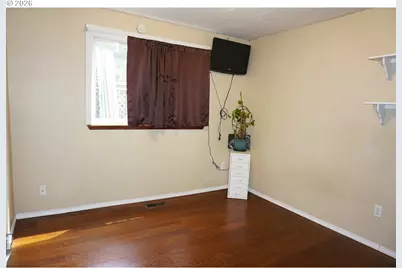 3130 SE 161st Ave, Portland, OR 97236 - Photo 9