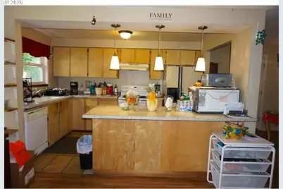 3130 SE 161st Ave, Portland, OR 97236 - Photo 5