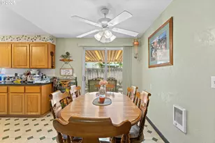 231 NE Chestnut Ave, Myrtle Creek, OR 97457 - Photo 13