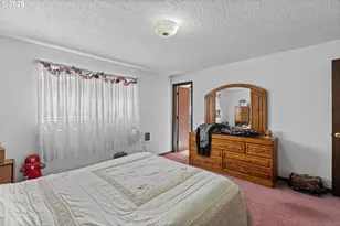 231 NE Chestnut Ave, Myrtle Creek, OR 97457 - Photo 19