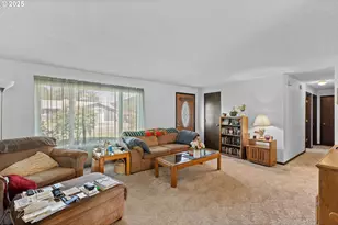 231 NE Chestnut Ave, Myrtle Creek, OR 97457 - Photo 7