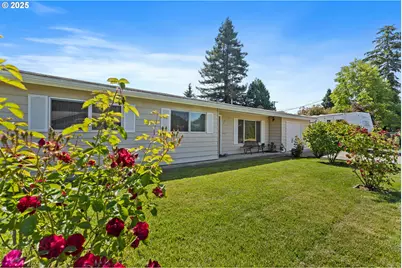 231 NE Chestnut Ave, Myrtle Creek, OR 97457 - Photo 37