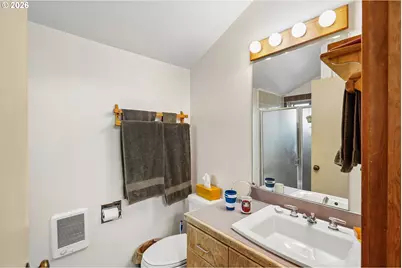 18989 NE Marine Dr #15, Portland, OR 97230 - Photo 23