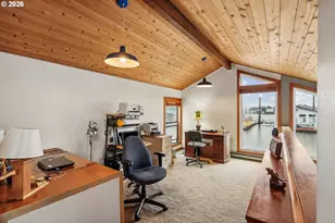18989 NE Marine Dr, Portland, OR 97230 - Photo 25