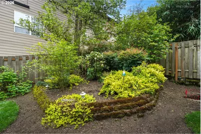 9606 SW 54th Ave, Portland, OR 97219 - Photo 33