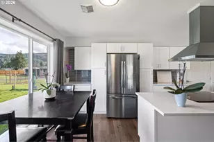 82517 Greenwood St, Creswell, OR 97426 - Photo 5