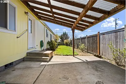 145 River Rd #13, Junction City, OR 97448 - Photo 37