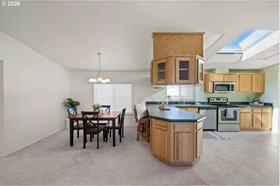 145 River Rd #13, Junction City, OR 97448 - Photo 5