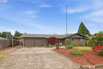 1082 Dondea St, Springfield, OR 97478 - Photo 1