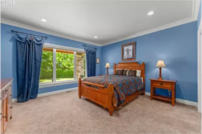 245 Fairway Village Ln, Roseburg, OR 97471 - Photo 33