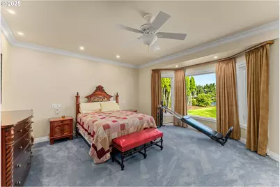 245 Fairway Village Ln, Roseburg, OR 97471 - Photo 23