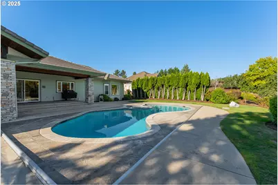 245 Fairway Village Ln, Roseburg, OR 97471 - Photo 43