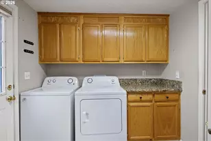 3355 N Delta Hwy, Eugene, OR 97408 - Photo 31