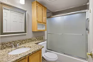 3355 N Delta Hwy, Eugene, OR 97408 - Photo 29