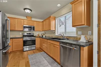 610 Royal Tern Ave, Halsey, OR 97348 - Photo 11
