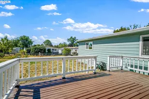 1103 N Springbrook Rd, Newberg, OR 97132 - Photo 35