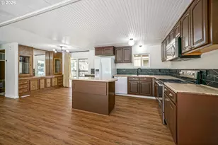1103 N Springbrook Rd, Newberg, OR 97132 - Photo 9