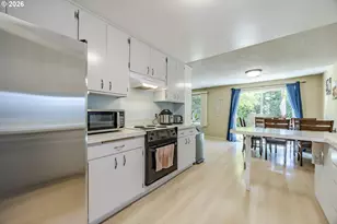 2258 Brittany St, Eugene, OR 97405 - Photo 17
