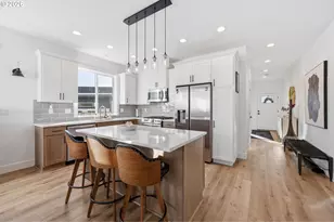 14252 Hillock Ln, Oregon City, OR 97045 - Photo 11