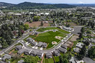 15213 S E Towers Ter, Milwaukie, OR 97267 - Photo 19