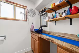 15215 NE Schuyler Ct, Portland, OR 97230 - Photo 21