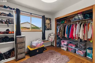 15215 NE Schuyler Ct, Portland, OR 97230 - Photo 15