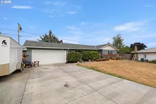 15215 NE Schuyler Ct, Portland, OR 97230 - Photo 3
