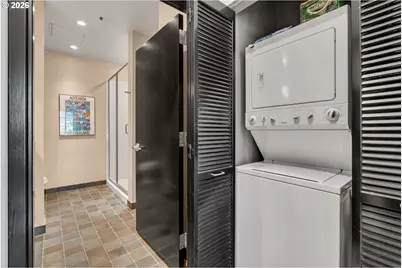 408 NW 12th Ave #604, Portland, OR 97209 - Photo 31