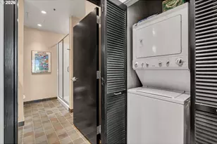 408 NW 12th Ave, Portland, OR 97209 - Photo 31