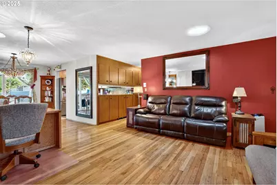 1174 Dellmoor Way, Woodburn, OR 97071 - Photo 3