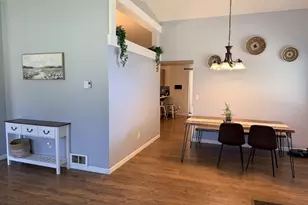 16976 Whittier Dr, Bend, OR 97707 - Photo 7